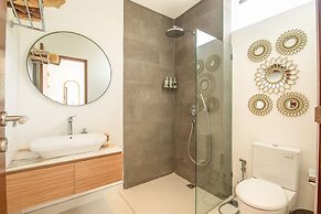 Mateo Villa Marvelous 6BR 2 Mins to Beach