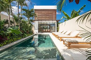 Mateo Villa Marvelous 6BR 2 Mins to Beach