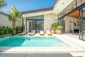 Villa Serai 5br to the Beach