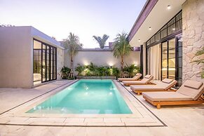 Villa Serai 5br to the Beach