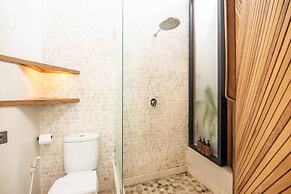 BAZ Villa 14 Studio 4 L 1BR Loft Art Deco Shared Pool 700m to Echo Bea