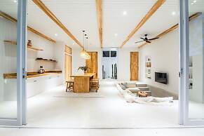 ULU 1 2br Villa in Pecatu