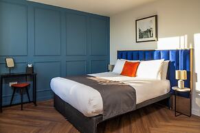 Station Suites