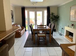 3 bed Semi Detached House Near Stourbridge