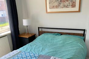 3 bed Semi Detached House Near Stourbridge