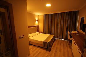 Alptekin Otel