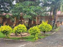Mumo Lodge