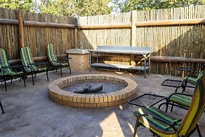 Lichenry Bush Lodge