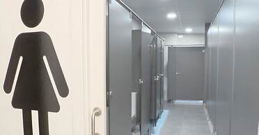 Aiora Hostel