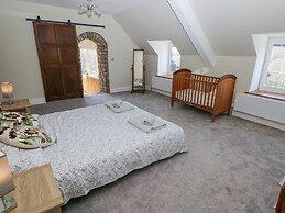 Coytrahen House
