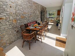 Coytrahen House