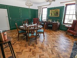 Coytrahen House