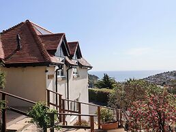 Beer View Cottage
