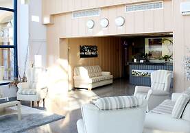 Hotel Los Barruecos by Croma