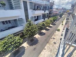 Sol Colonial