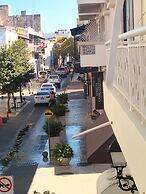 Sol Colonial