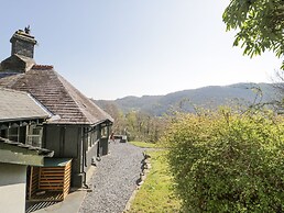 Bwthyn y Coediwr