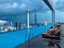 WELL-SHAPED Suites At PLATINUM KLCC