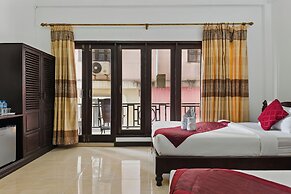 Central Hotel Vang Vieng