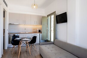 Apeiron Perissa by Apeiron Hotels