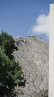 Apeiron Perissa by Apeiron Hotels