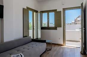 Apeiron Perissa by Apeiron Hotels