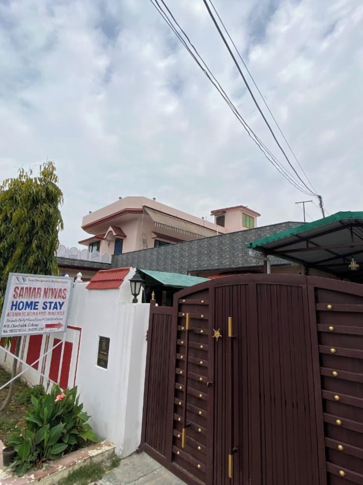 Samar Niwas Dehradun