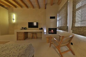 Simurg Cave House