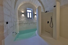 Simurg Cave House