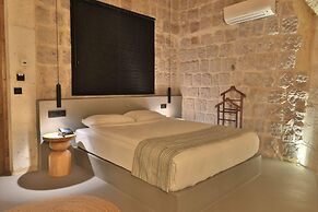 Simurg Cave House
