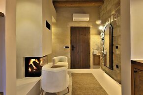 Simurg Cave House