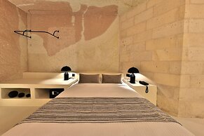 Simurg Cave House