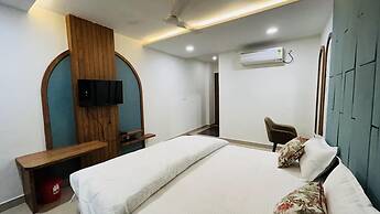 The Gamora Hotel