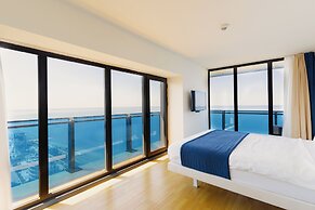 Eleven Way Apartments