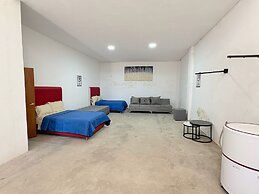 Periférico Bodega con Departamento A