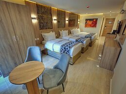 Grand Season hotel