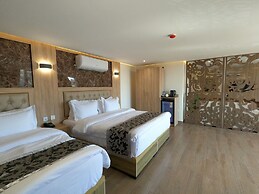 Grand Season hotel