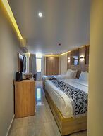 Grand Season hotel