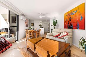 Walking Distance to Darling Harbour