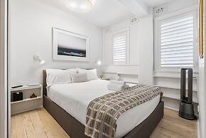 Bay View in Rushcutters Bay