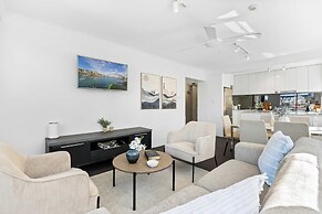 Sydney Harbourside Apartment