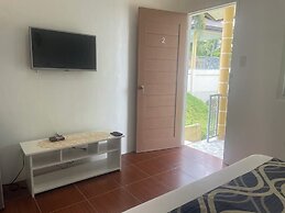Reef Waters Resort