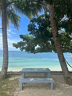 Reef Waters Resort