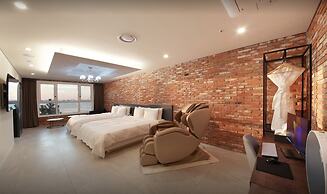 Restia Incheonbay Hotel