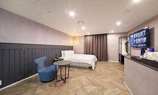 Restia Incheonbay Hotel