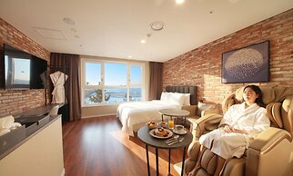 Restia Incheonbay Hotel