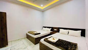 Hotel Laxmi Palace and Restaurants
