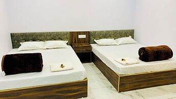 Hotel Laxmi Palace and Restaurants