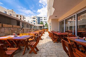 Apart-Hotel Saraj