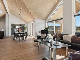 5 Star Holiday Home in Henne